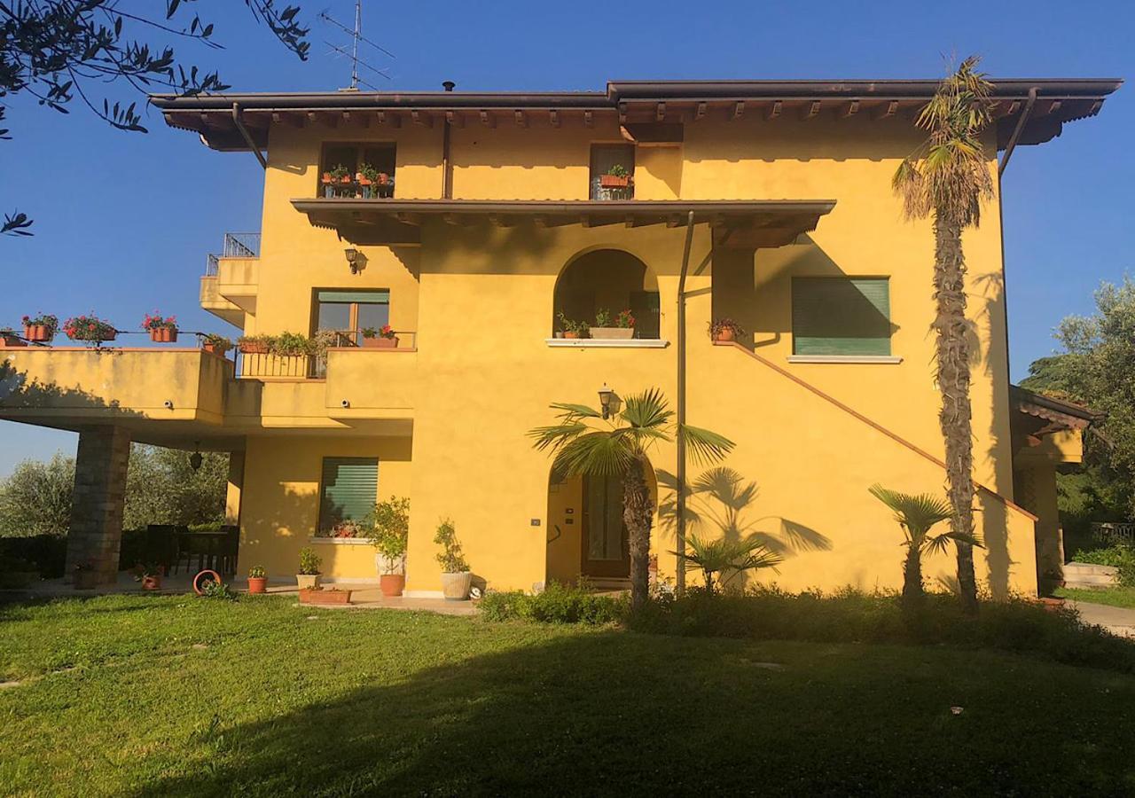 Villa Elena Appartamento In Villa Montinelle Экстерьер фото