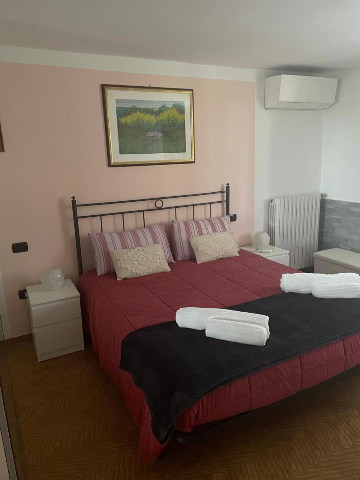 Villa Elena Appartamento In Villa Montinelle Экстерьер фото
