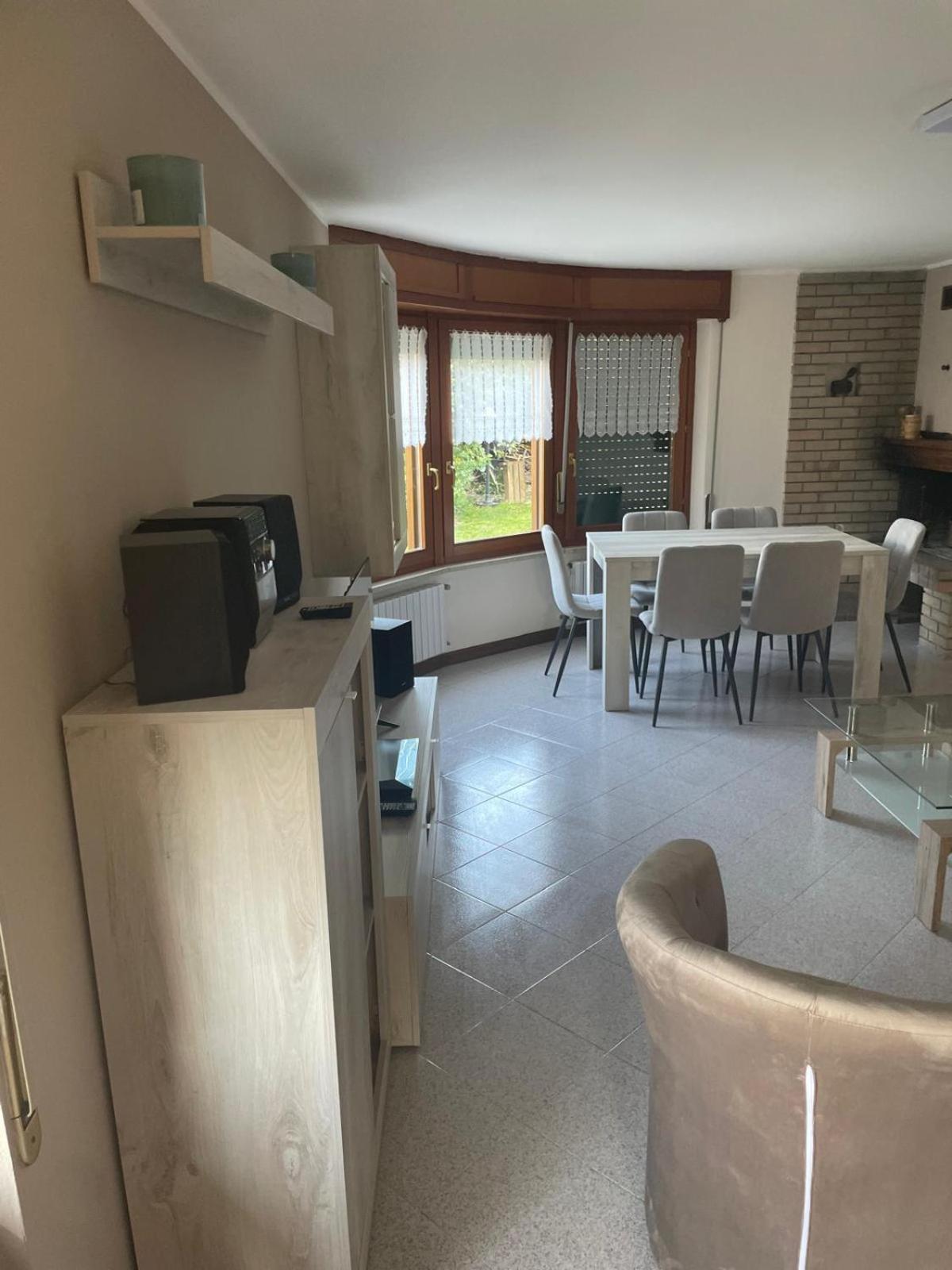 Villa Elena Appartamento In Villa Montinelle Экстерьер фото